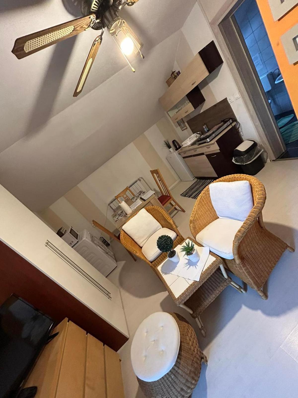 Apartments And Wellness Scavnicar Ljutomer Esterno foto